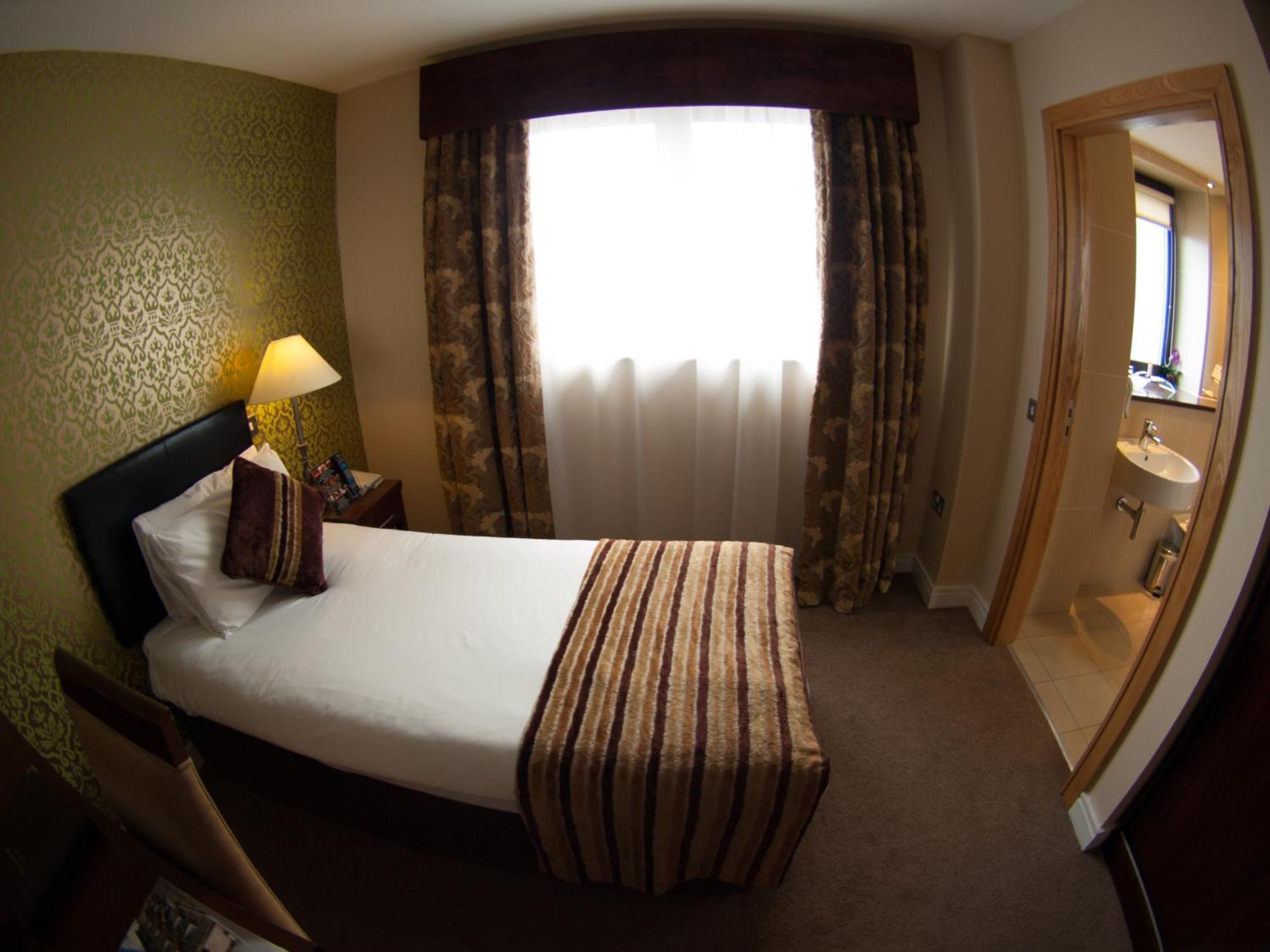 George Limerick Hotel Room photo